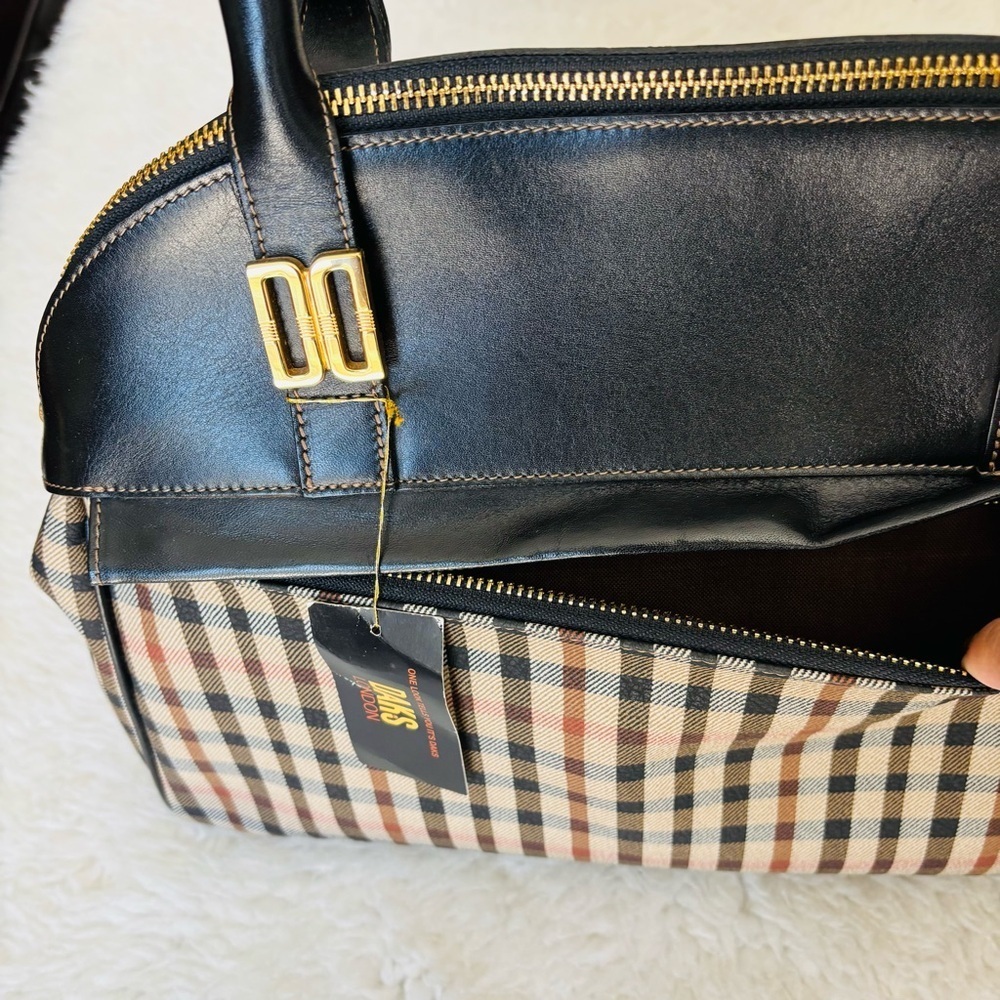 Daks Black and Multcolor Checkered Women's Bag 14” X 10” X 4” - Picture 3 of 16